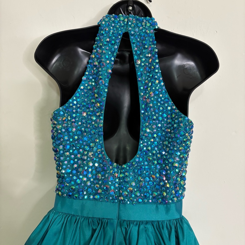 Sherri Hill Teal Rhinestone Halter Homecoming/Cocktail Dress - Size: 2 - NWT - Picture 5 of 14